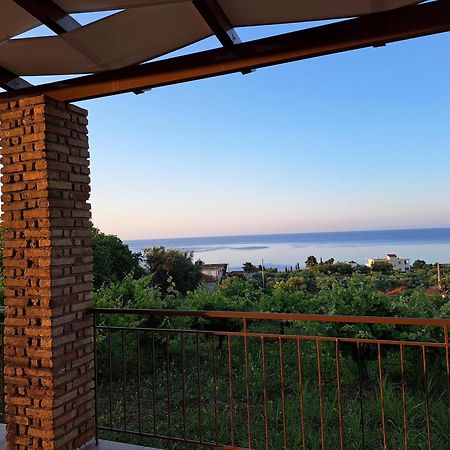 Takis Bizos House 1 Villa Koróni Buitenkant foto