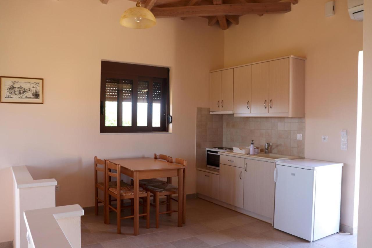 Takis Bizos House 1 Villa Koróni Buitenkant foto